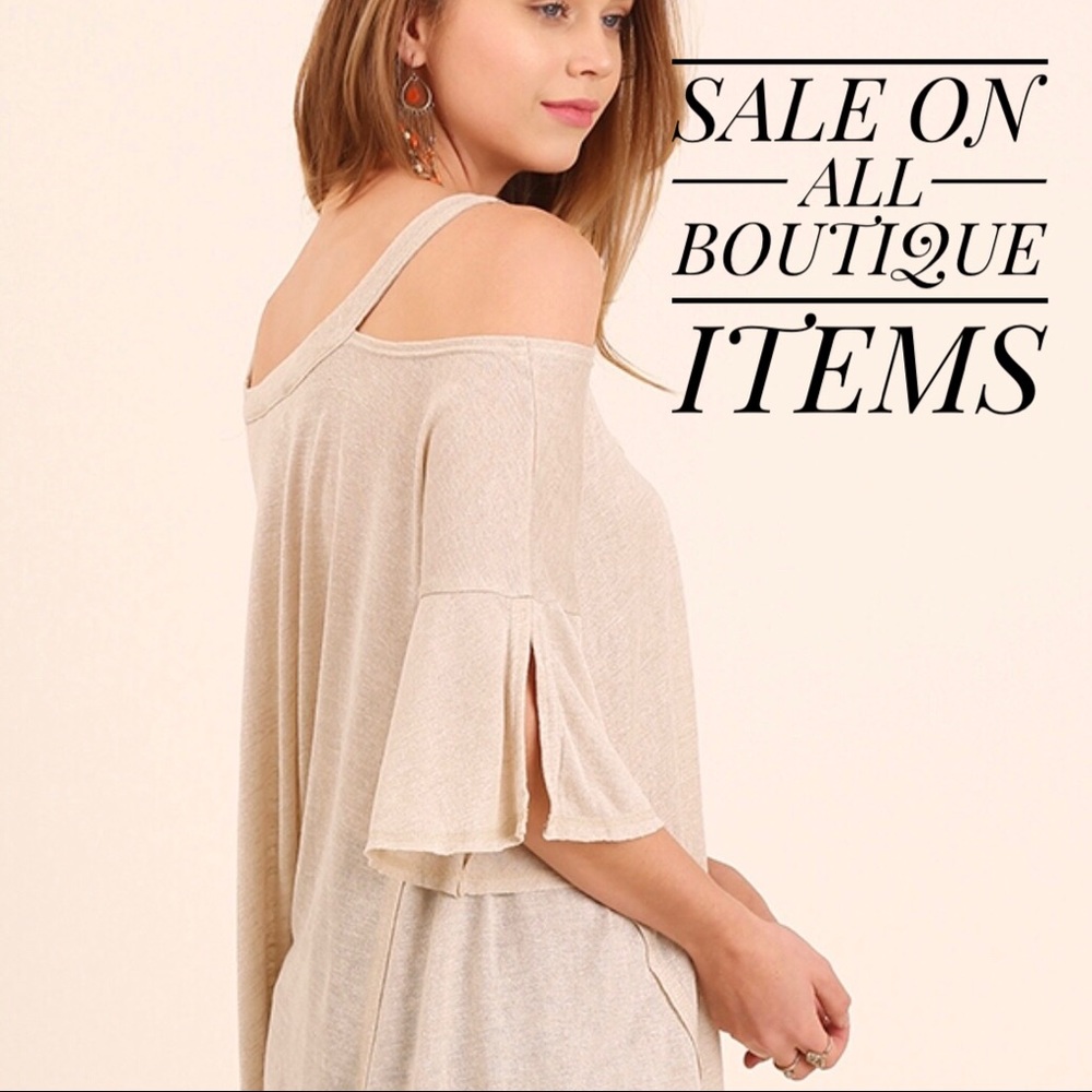 🔥LAST ONE🔥COLD SHOULDER TOP